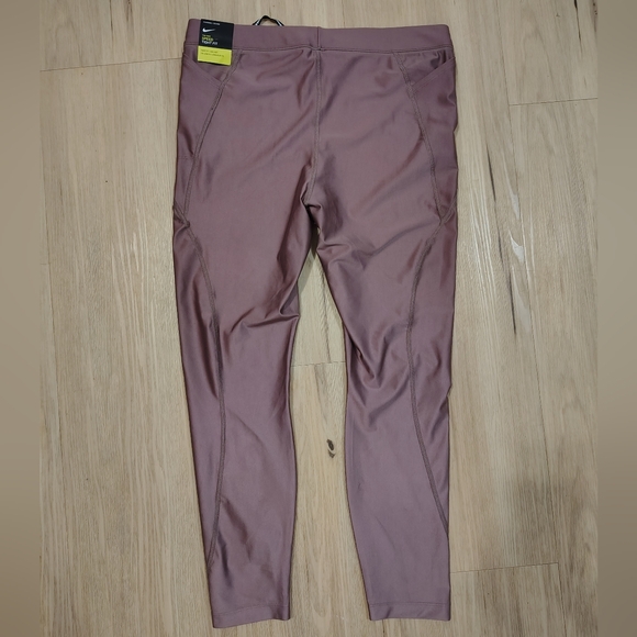 Nike The Nike Speed Leggings - Picture 3 of 5
